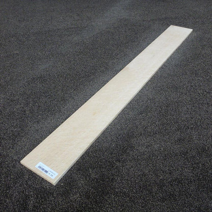 レッドオーク　柾目　1000×8×110　（仕上げ加工済み商品）