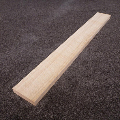 レッドオーク　柾目　1000×27×120　（仕上げ加工済み商品）