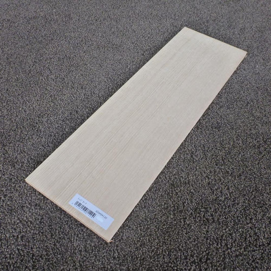 レッドオーク　柾目　450×8×140　（仕上げ加工済み商品）