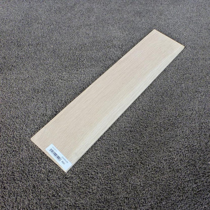 ホワイトオーク　柾目　450×8×100　（仕上げ加工済み商品）