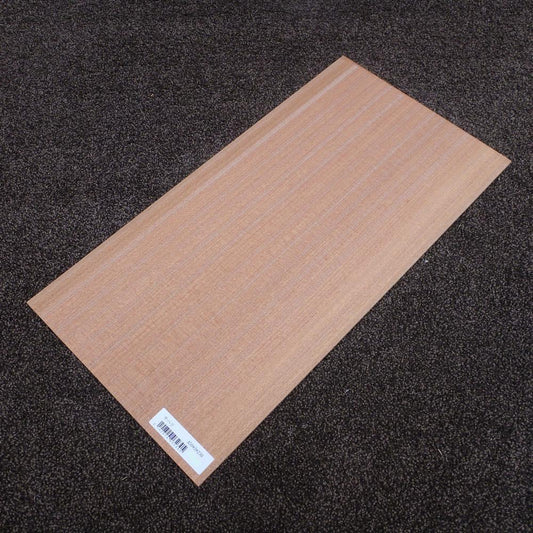 サペリ　柾目　450×3×230　（仕上げ加工済み商品）