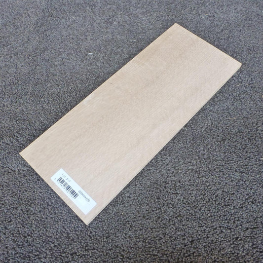 レッドオーク　柾目　300×8×120　（仕上げ加工済み商品）