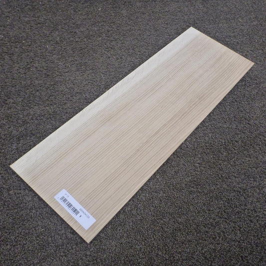 ナラ　柾目　450×3×150　（仕上げ加工済み商品）