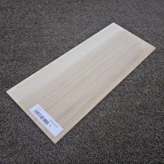 ナラ　柾目　300×3×120　（仕上げ加工済み商品）